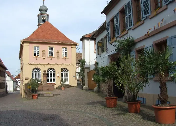 公寓 Haus Wasmuth - Dorfplatz Neustadt an der Weinstraße